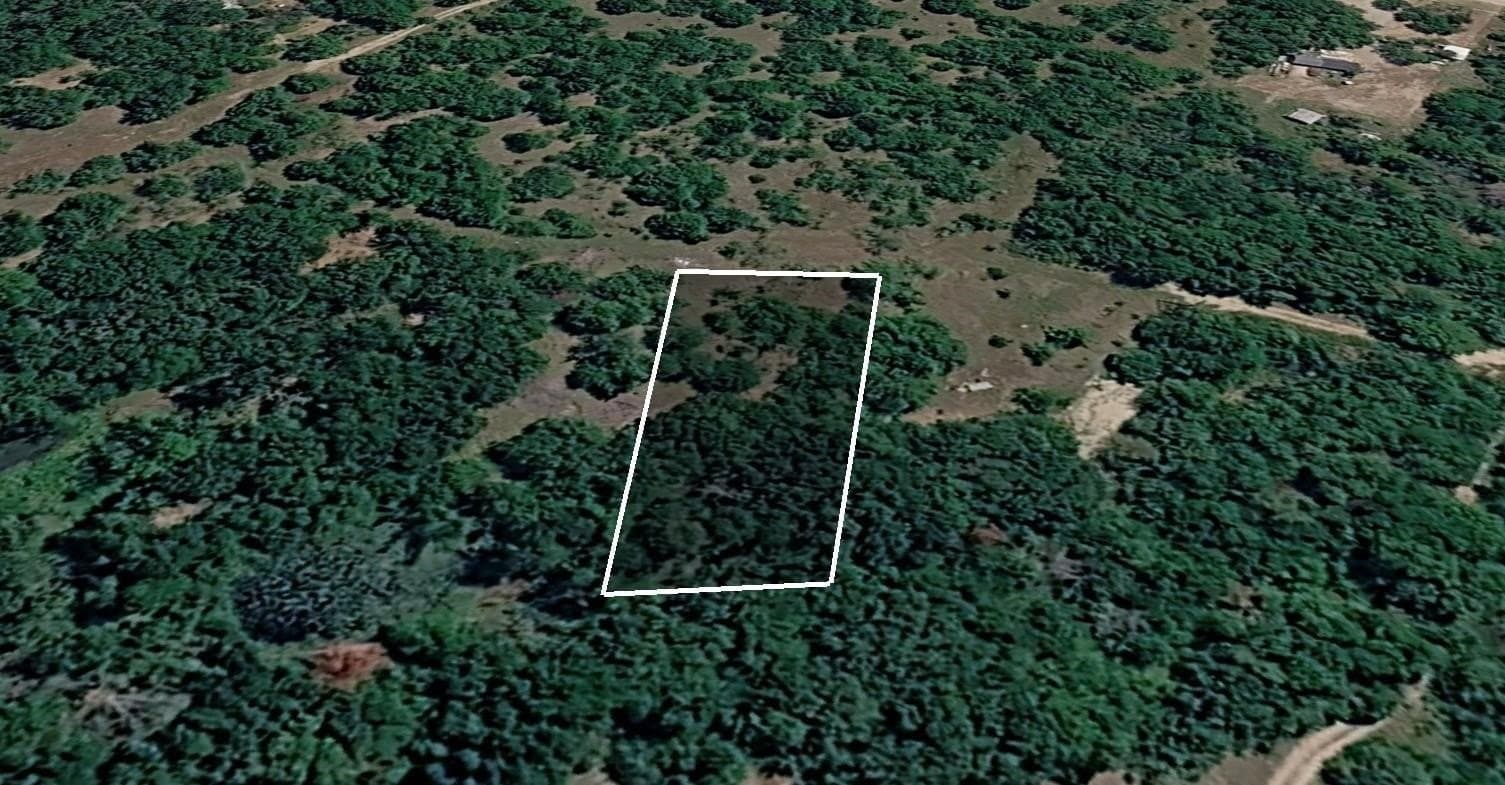 0.5 acres in Navarro County