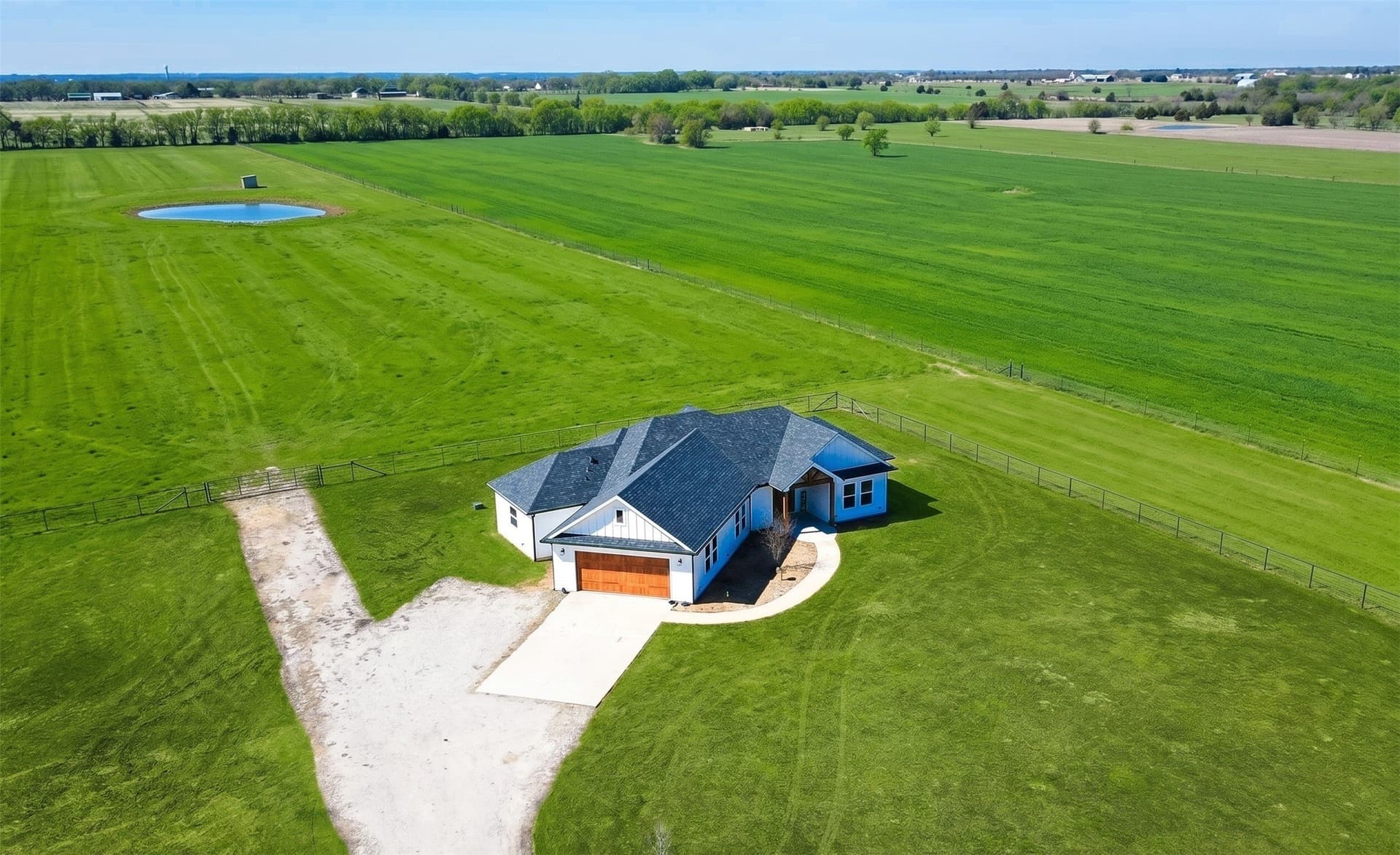 10.66 acres in Grayson County