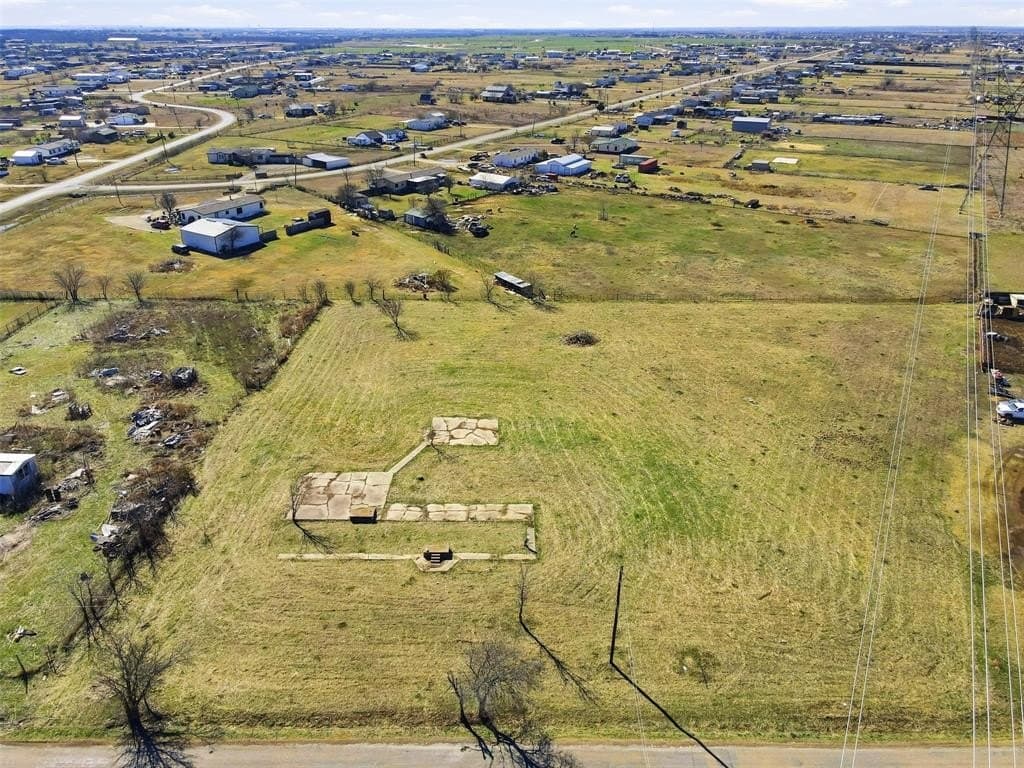 2.21 acres in Johnson County gallery image 2
