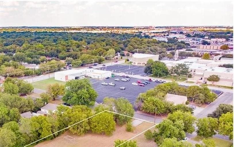 0.8 acres in Tarrant County gallery image 3