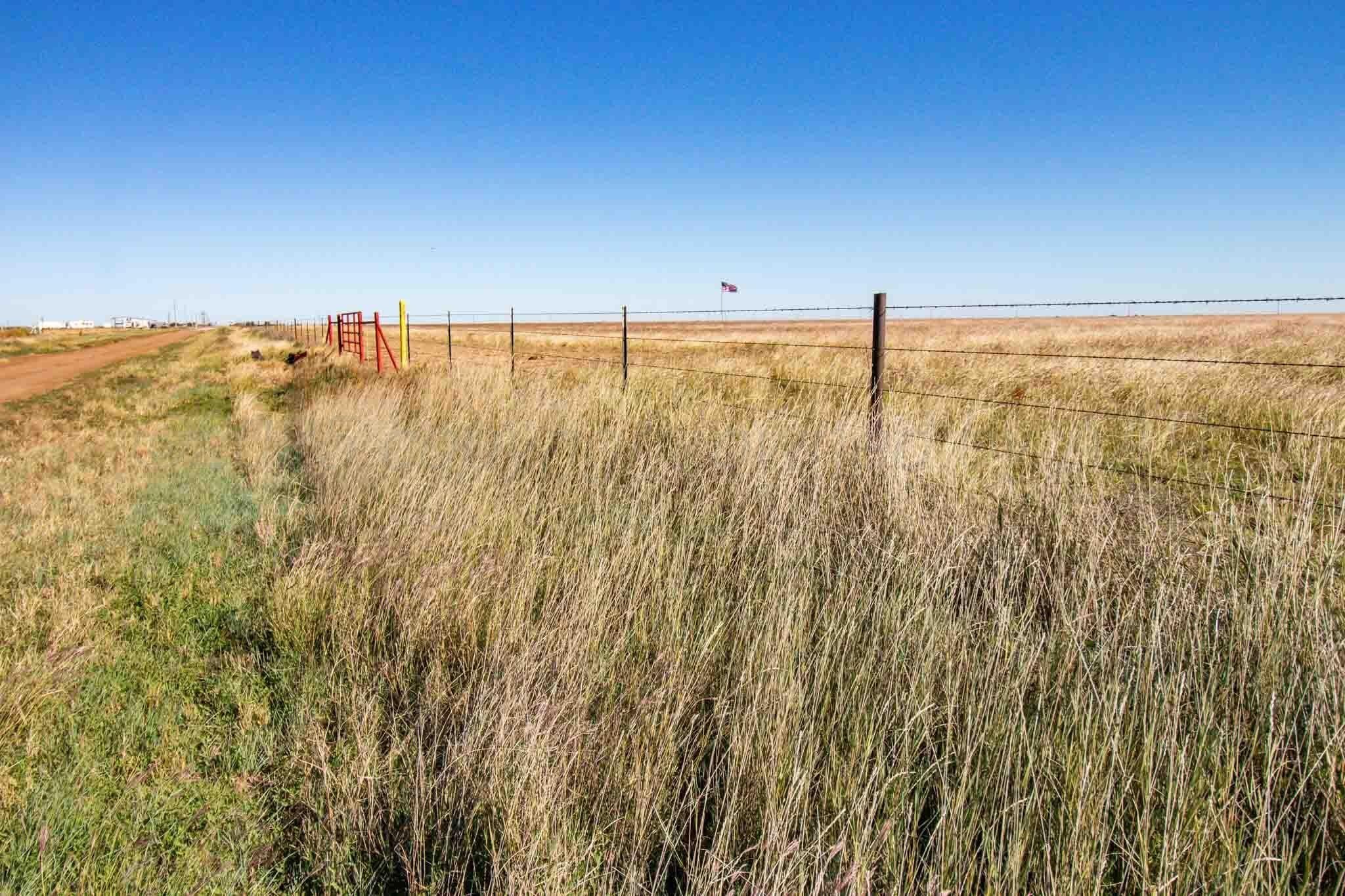1,207.26 acres in Carson County - photo 28