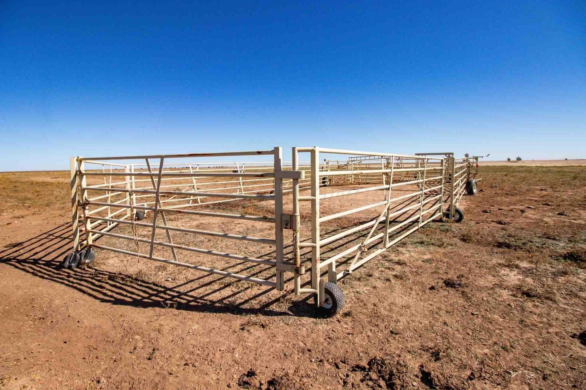 1,207.26 acres in Carson County - photo 39