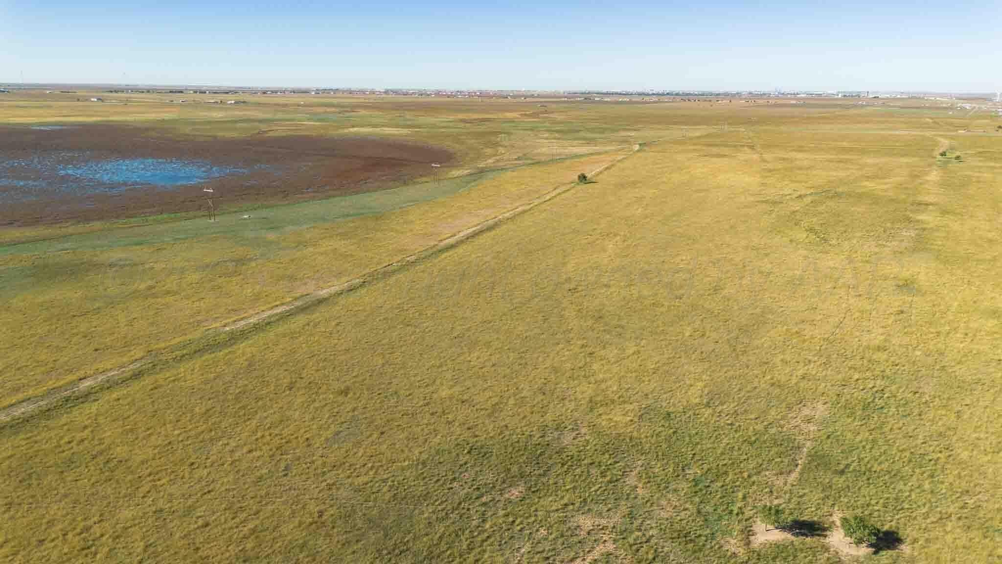 1,207.26 acres in Carson County - photo 13