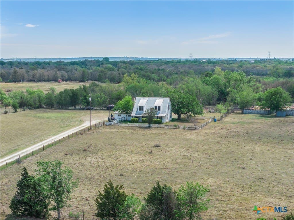 19 acres in Bastrop County gallery image 3