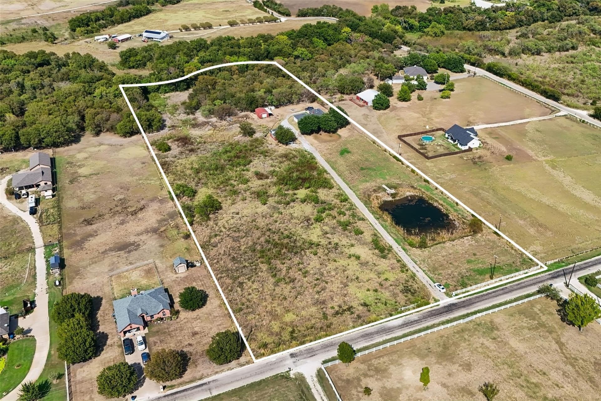 8 acres in Johnson County - photo 4