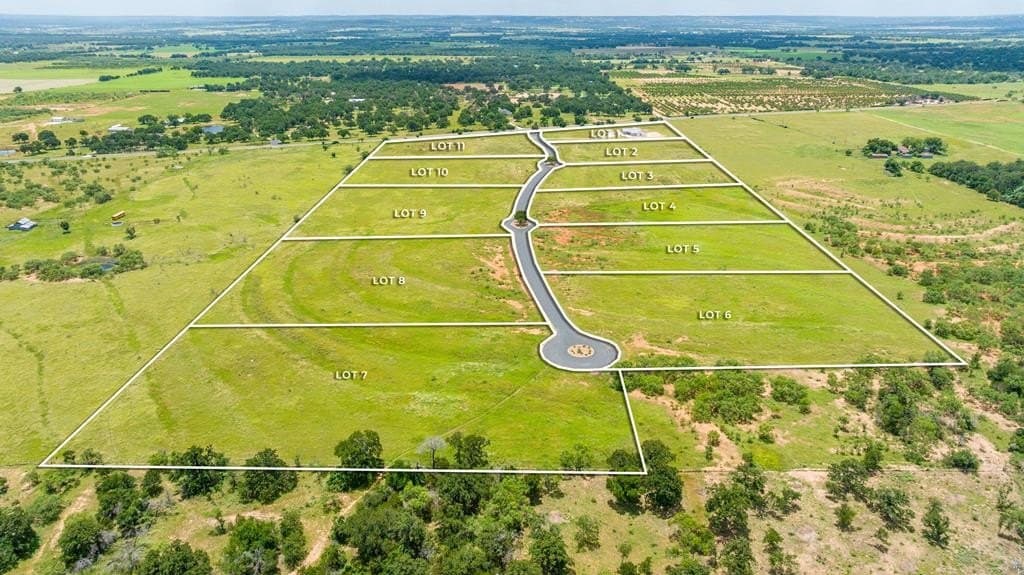 4.07 acres in Gillespie County gallery image 2