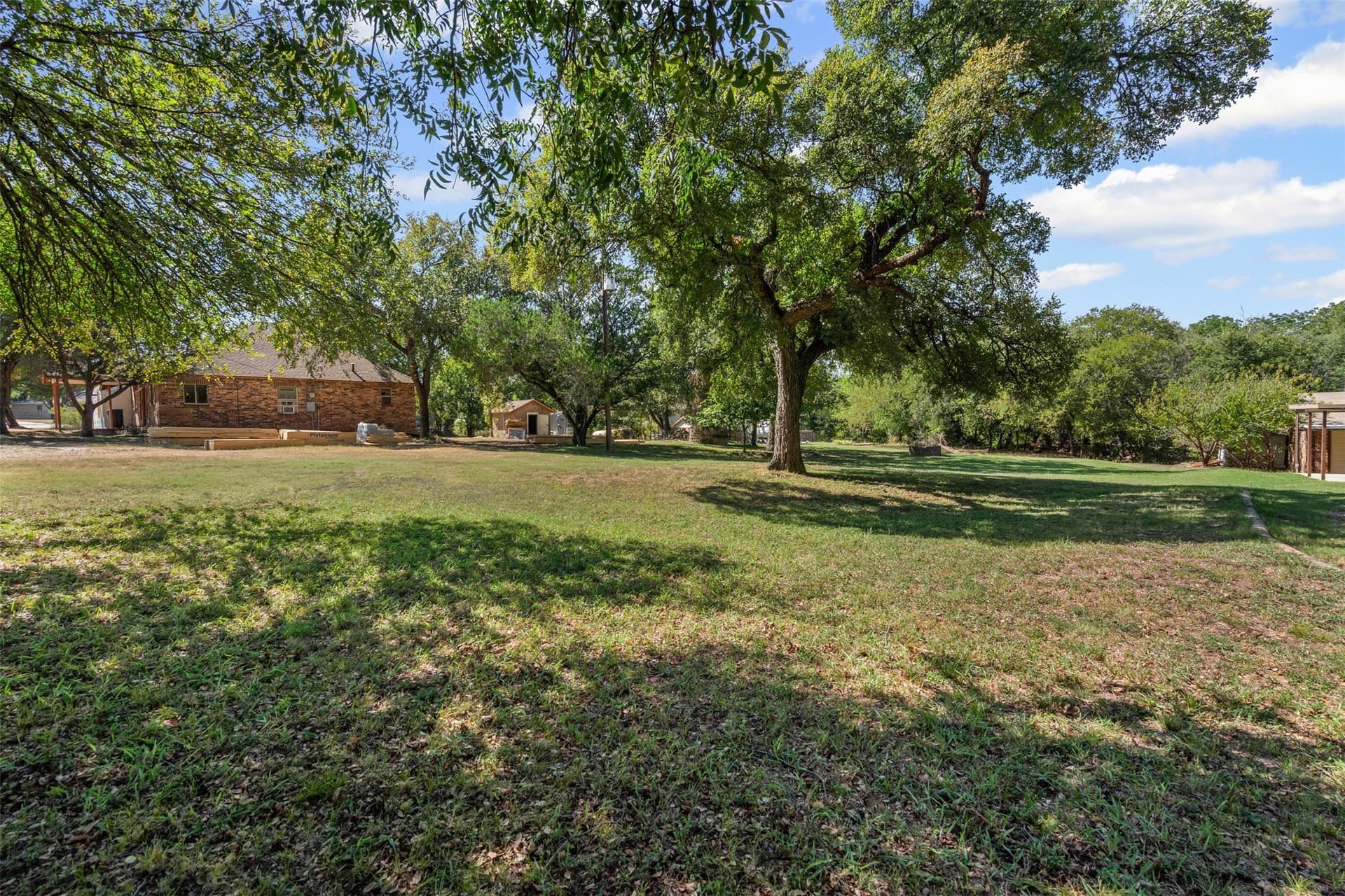0.39 acres in Hood County - photo 6