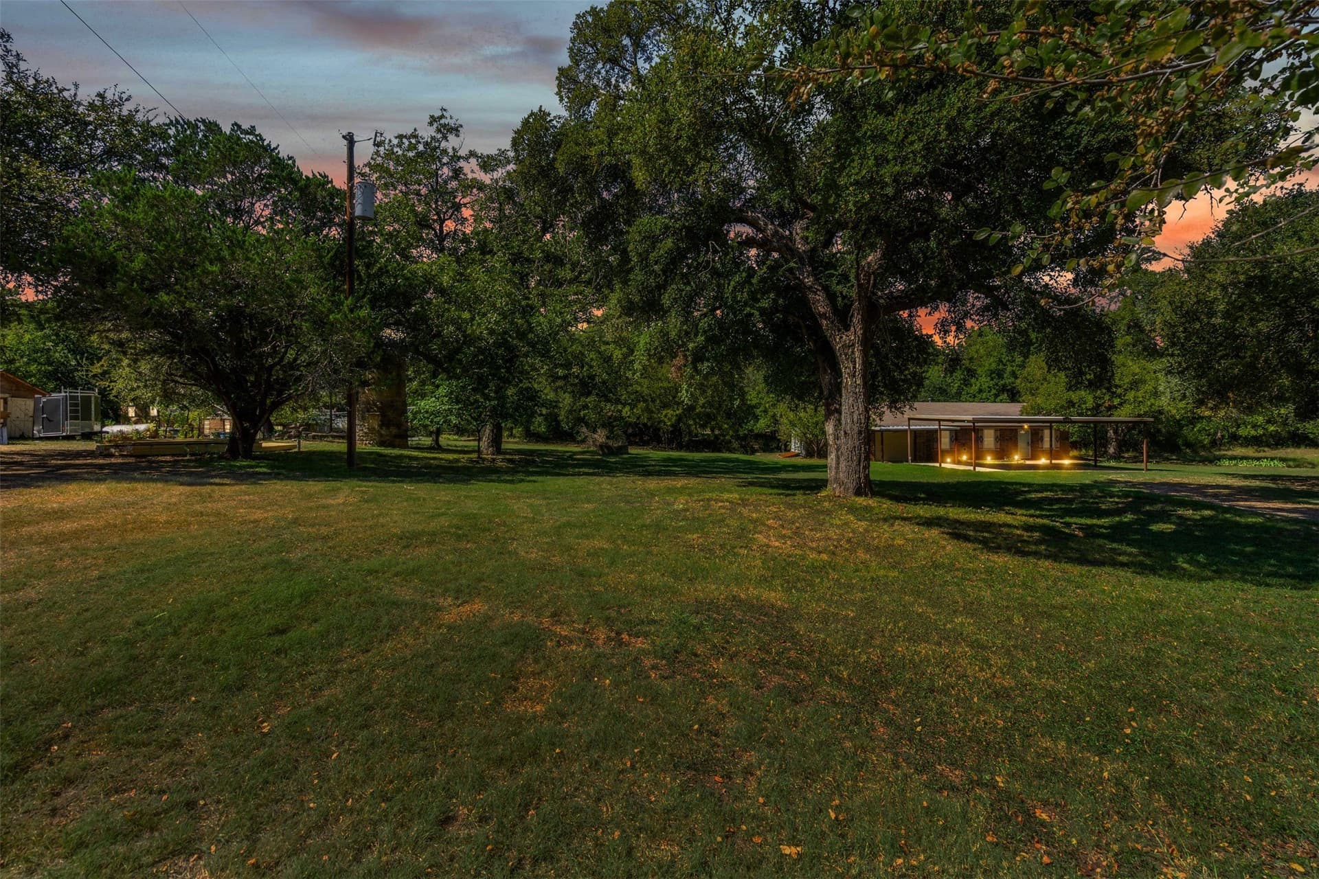 0.39 acres in Hood County - photo 9