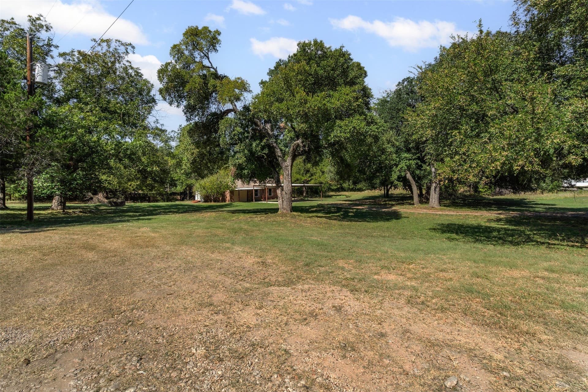0.39 acres in Hood County - photo 4