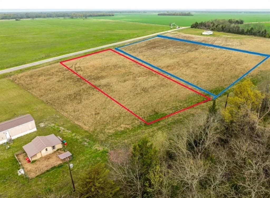 2.5 acres in Lamar County gallery image 2