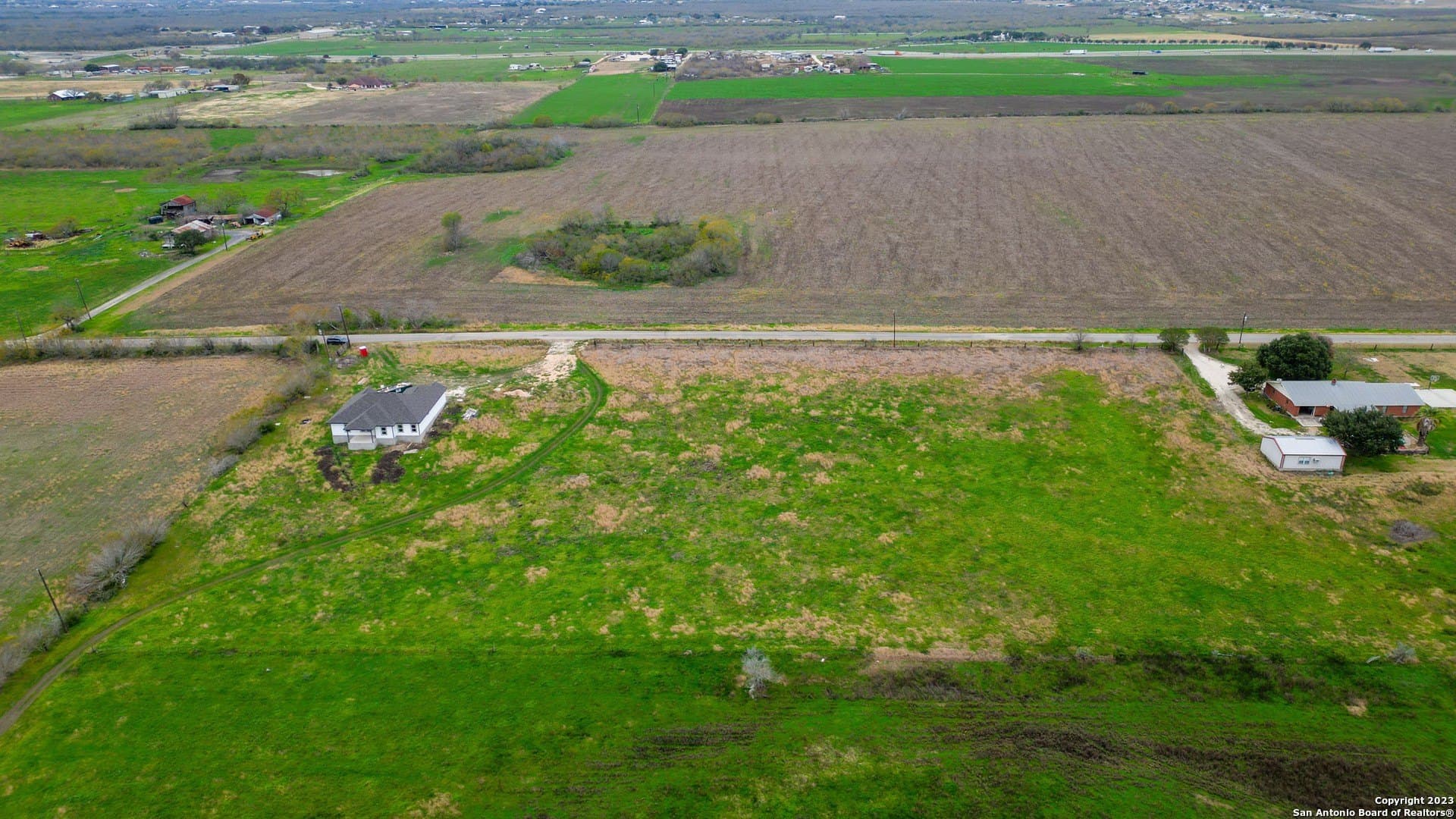 1.25 acres in Guadalupe County - photo 8