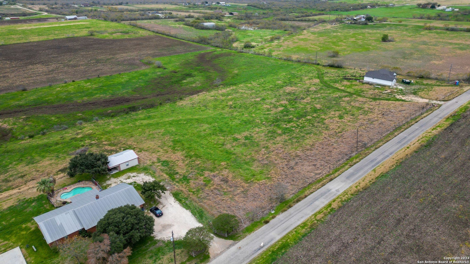 1.25 acres in Guadalupe County - photo 10