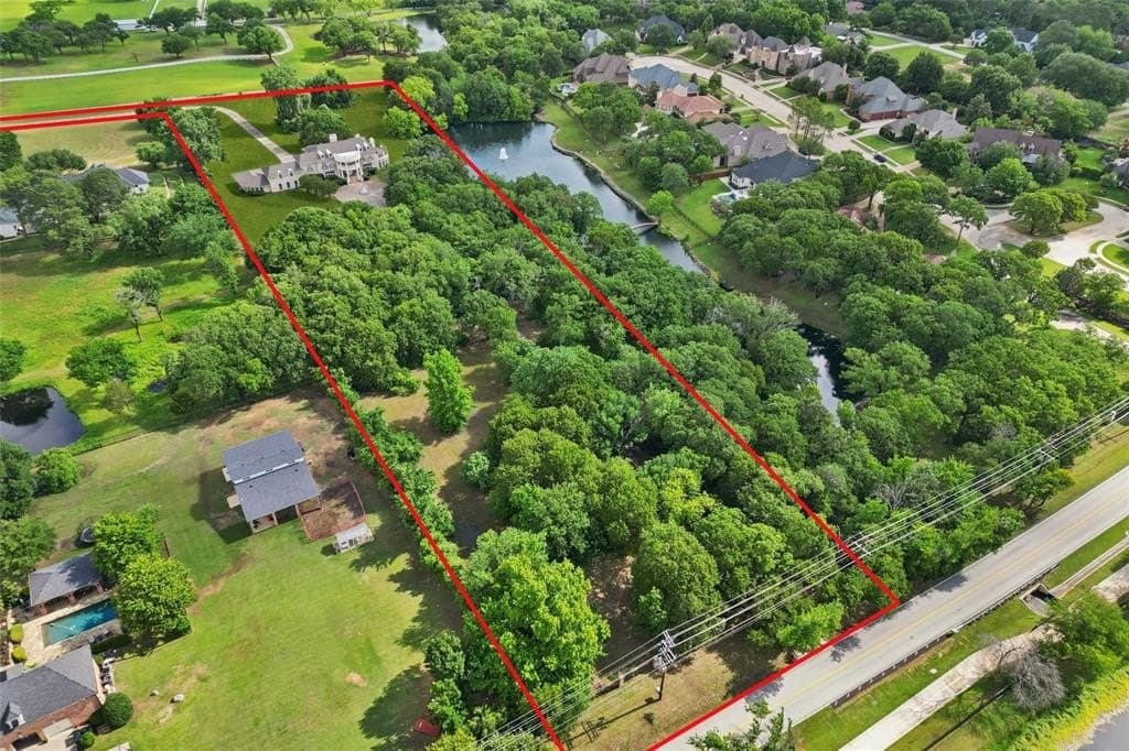 8.28 acres in Tarrant County gallery image 3