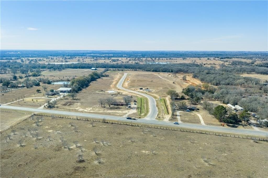 1 acres in Burleson County - photo 13