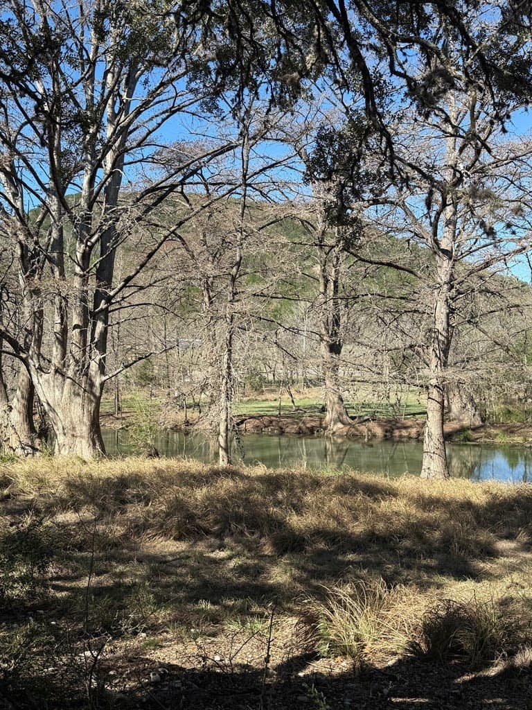 0.49 acres in Bandera County - photo 7