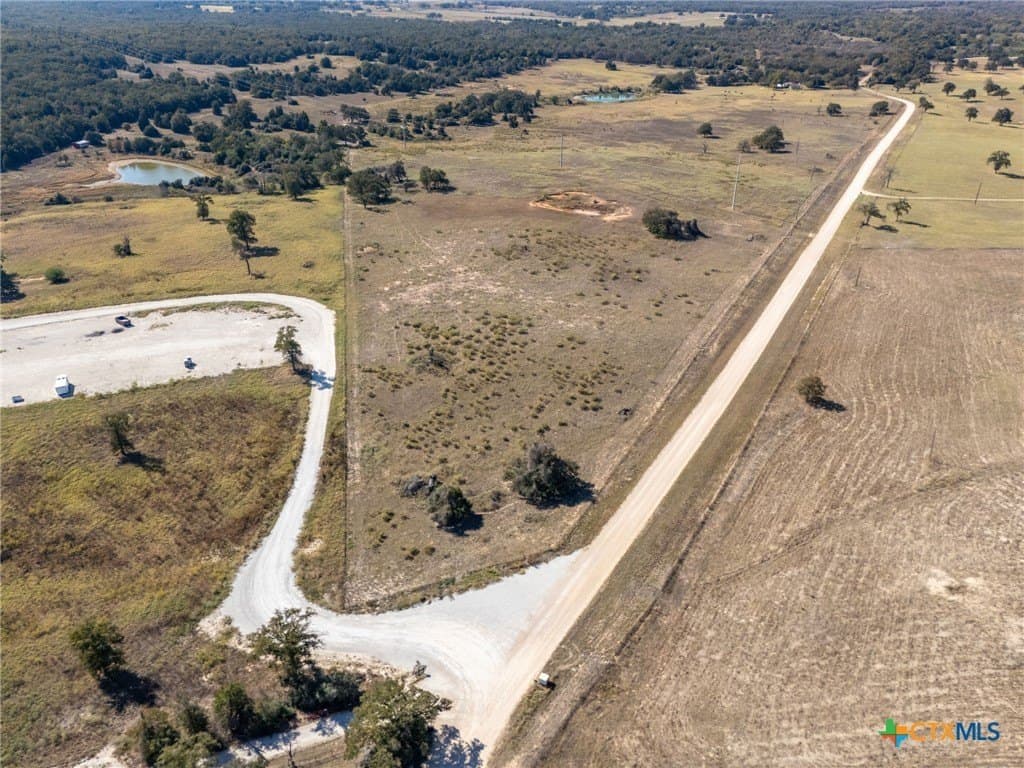 15 acres in Milam County gallery image 2
