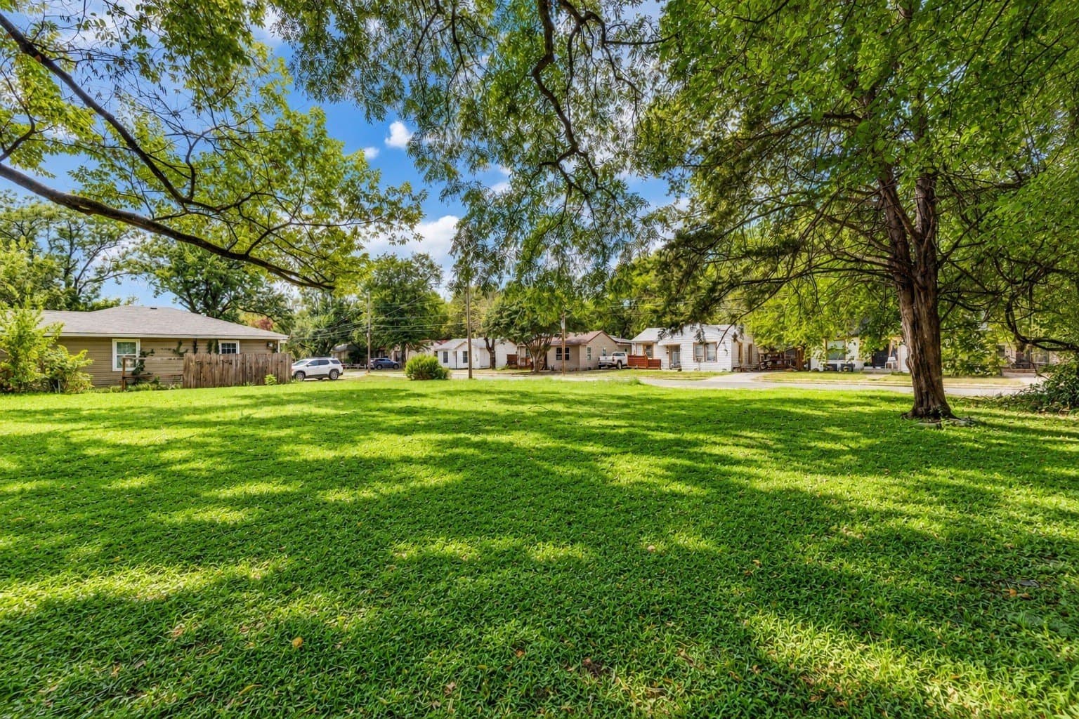 0.2 acres in Dallas County - photo 13