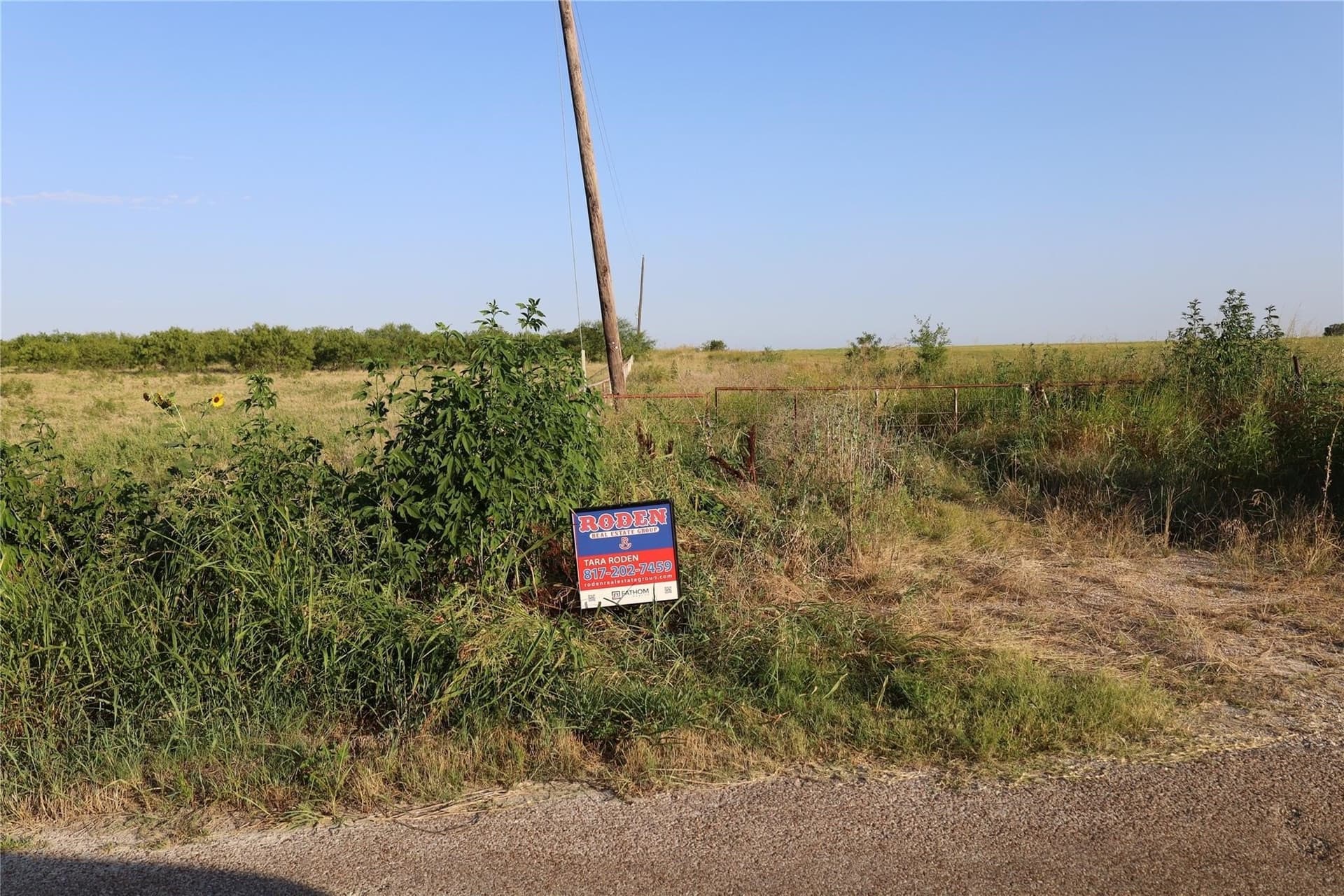 3.57 acres in Johnson County gallery image 2