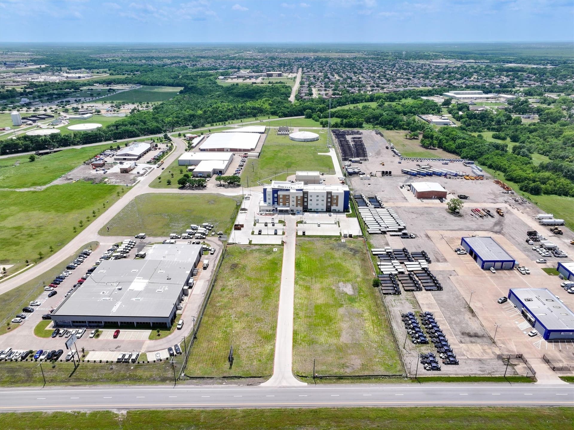 1.61 acres in Kaufman County - photo 6