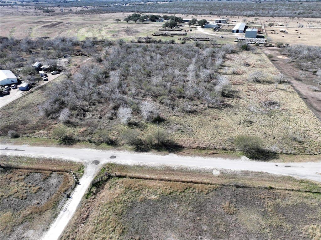 7.48 acres in Bee County gallery image 4