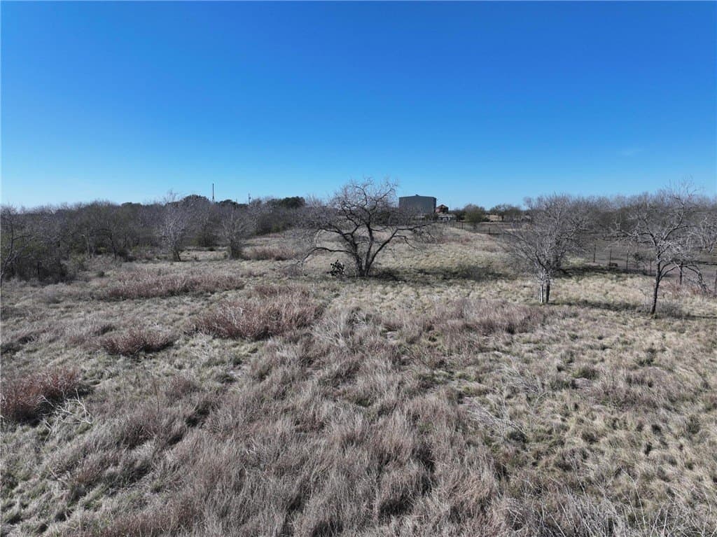 7.48 acres in Bee County - photo 17