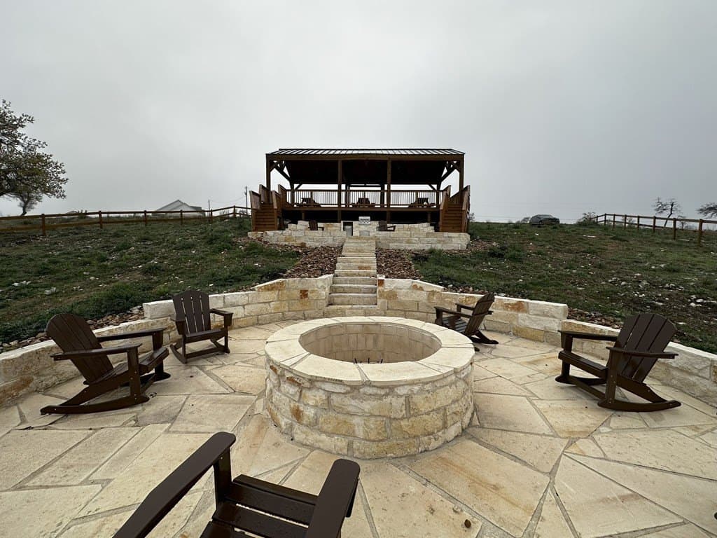 3.05 acres in Gillespie County gallery image 4