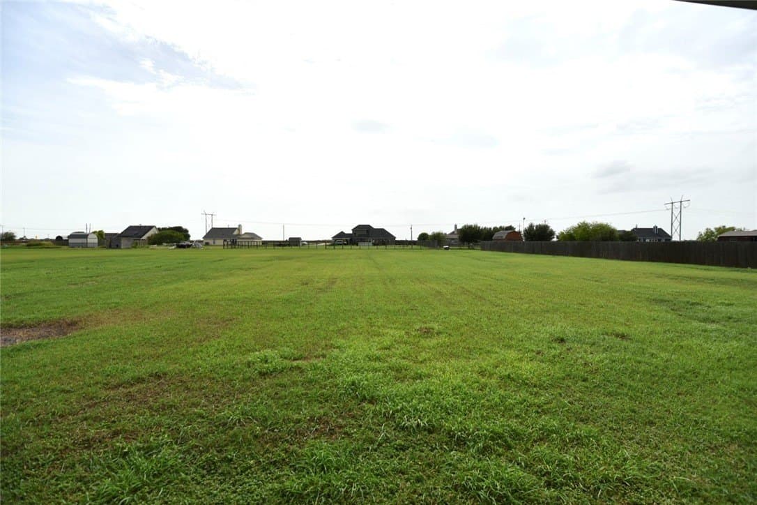 50,325 acres in Nueces County - photo 8