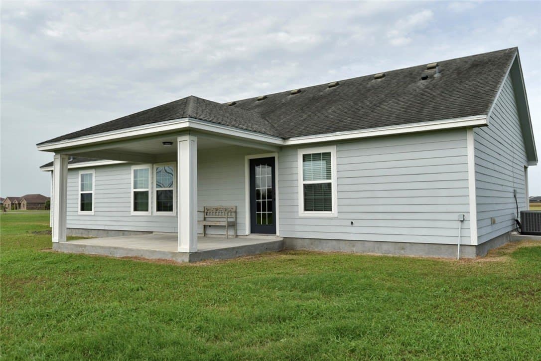 50,325 acres in Nueces County - photo 10