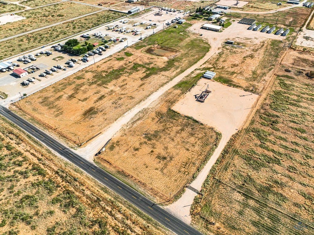 11.43 acres in Ector County - photo 11