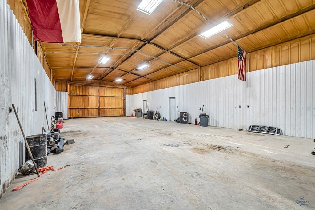 11.43 acres in Ector County - photo 17