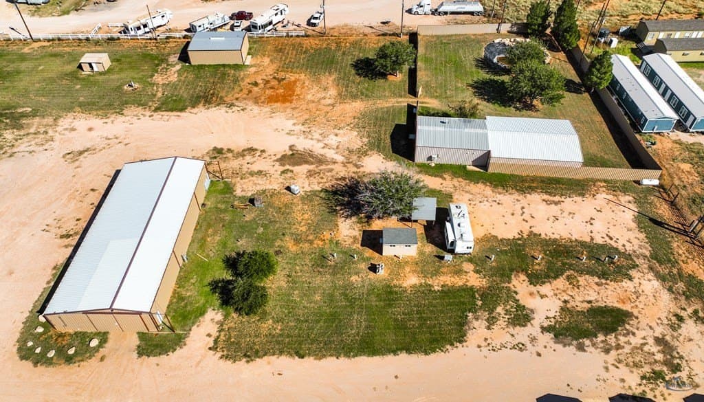 11.43 acres in Ector County - photo 6