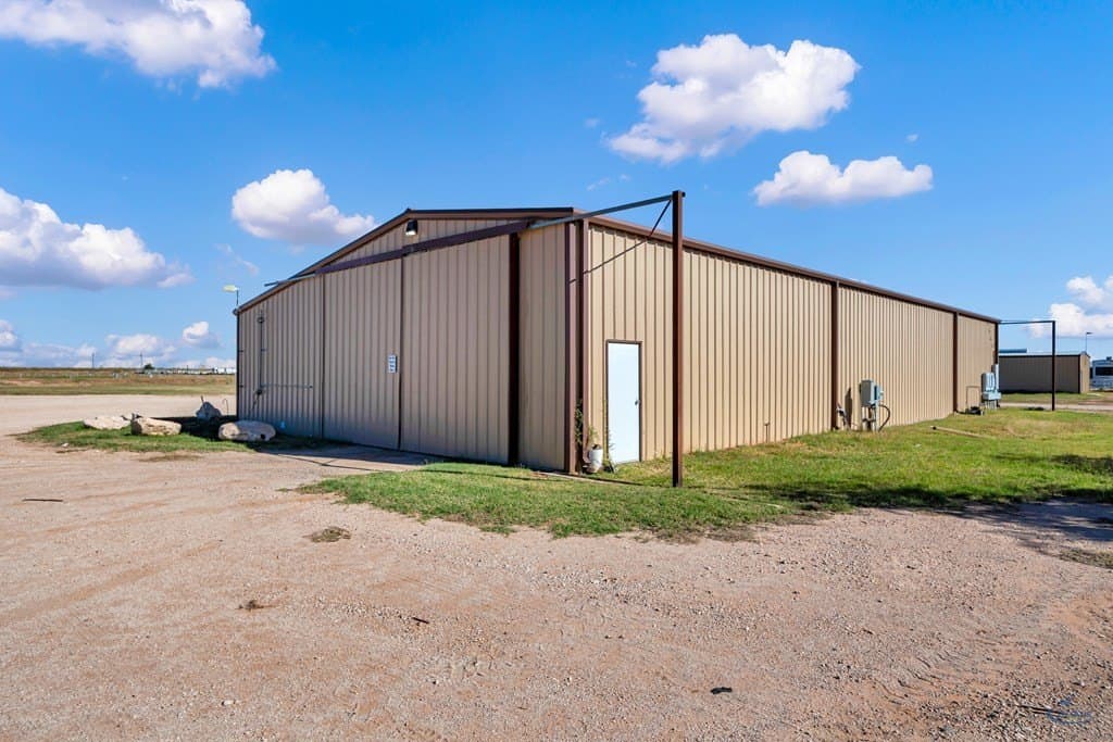 11.43 acres in Ector County - photo 23