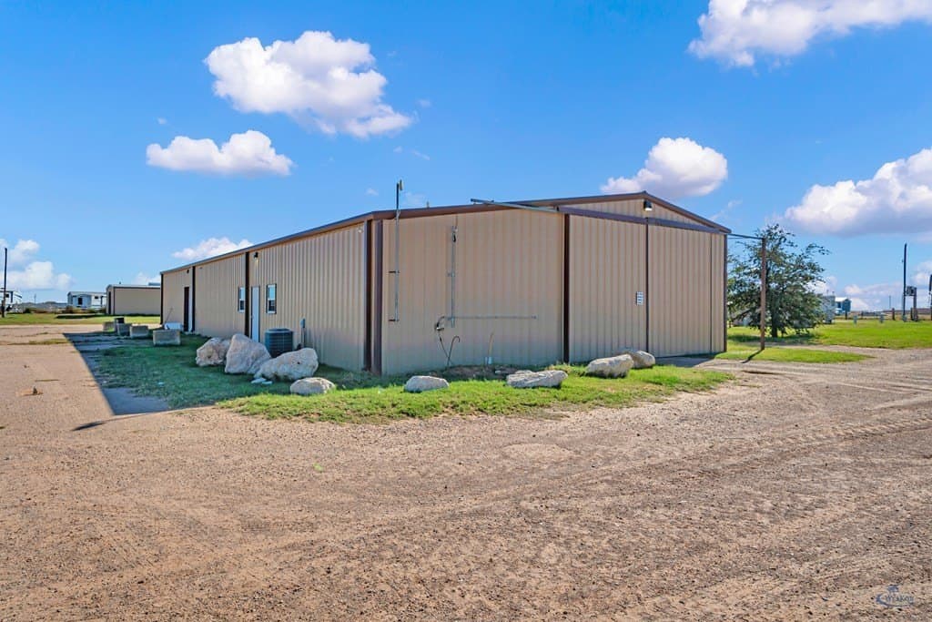 11.43 acres in Ector County - photo 22