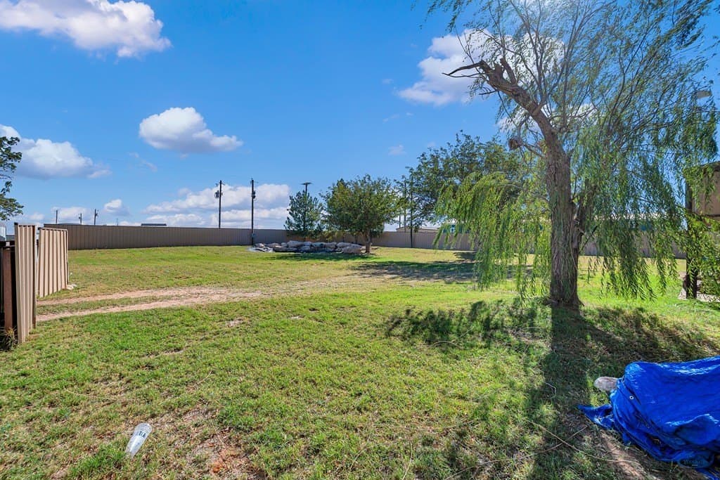 11.43 acres in Ector County - photo 32