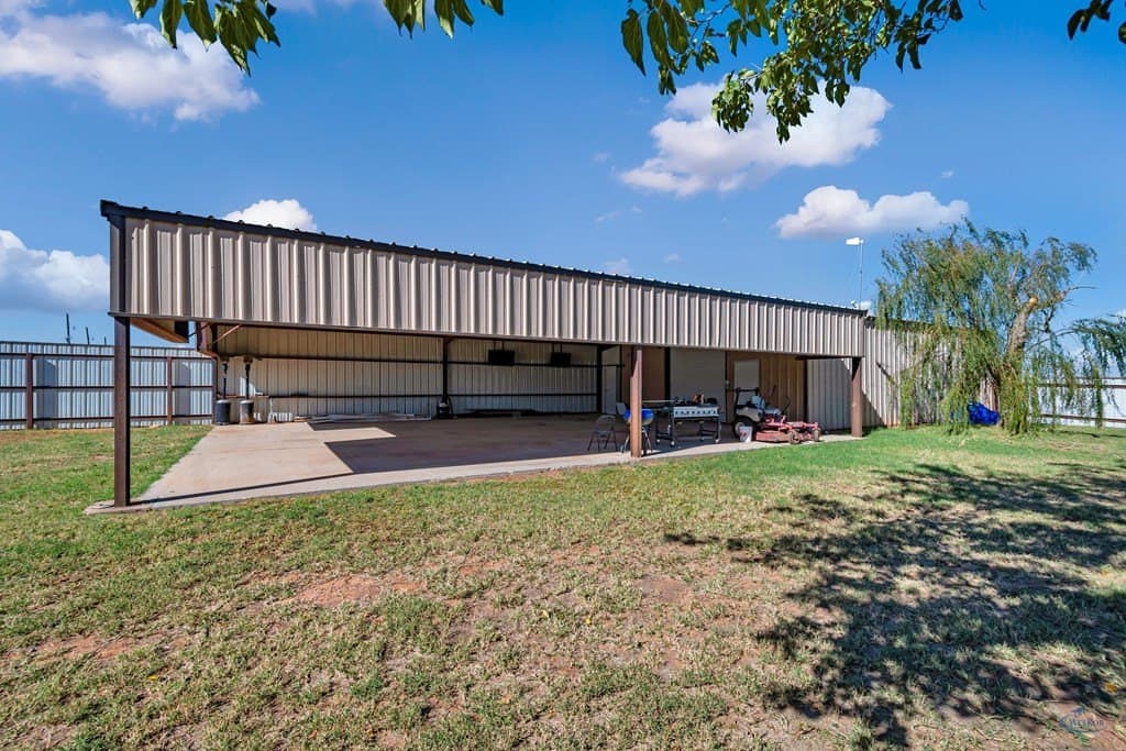 11.43 acres in Ector County - photo 31