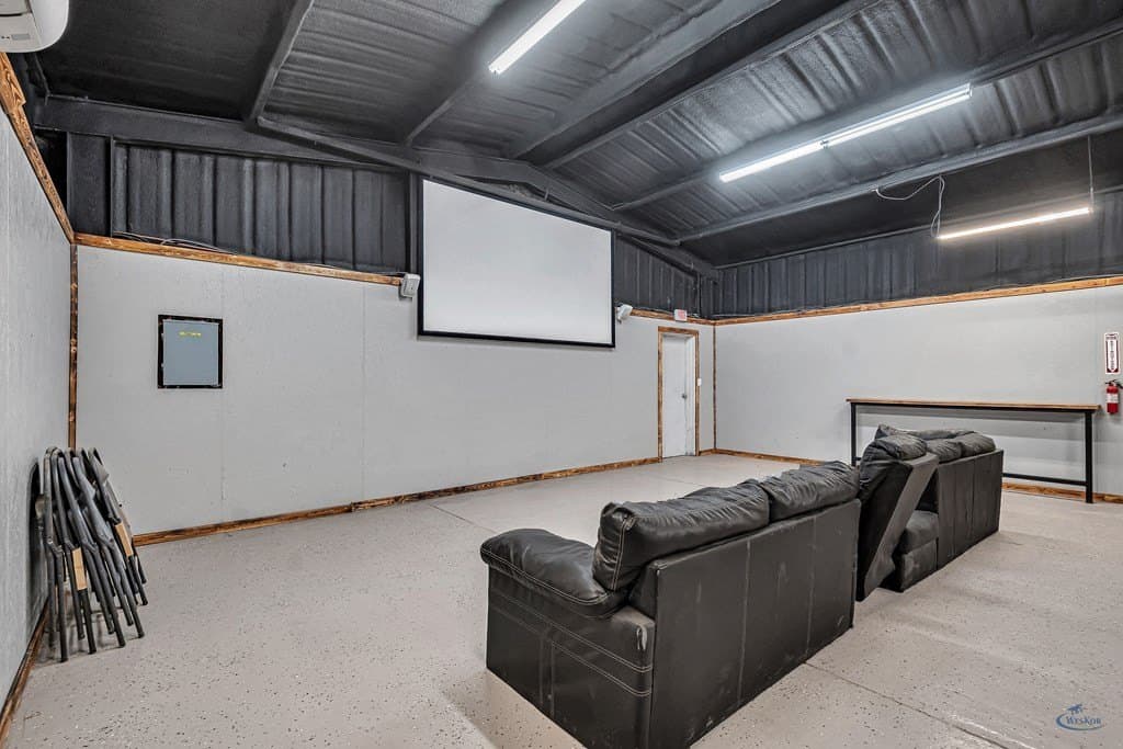 11.43 acres in Ector County - photo 36