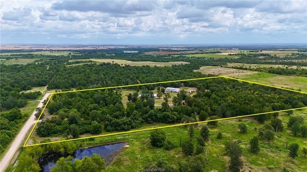 15.5 acres in Milam County - photo 3