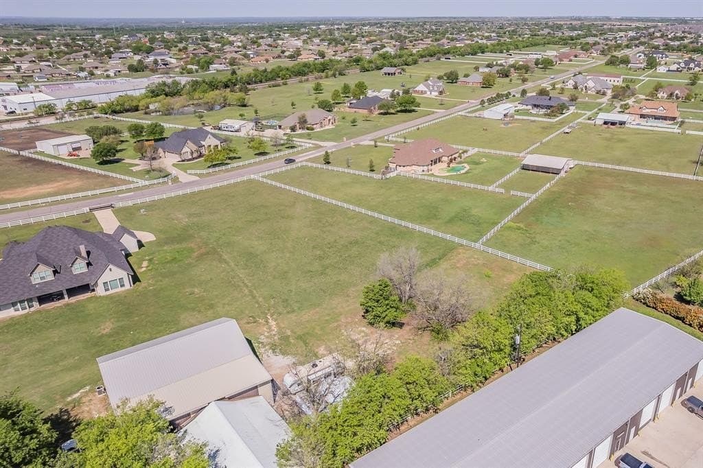 1.5 acres in Tarrant County featured view