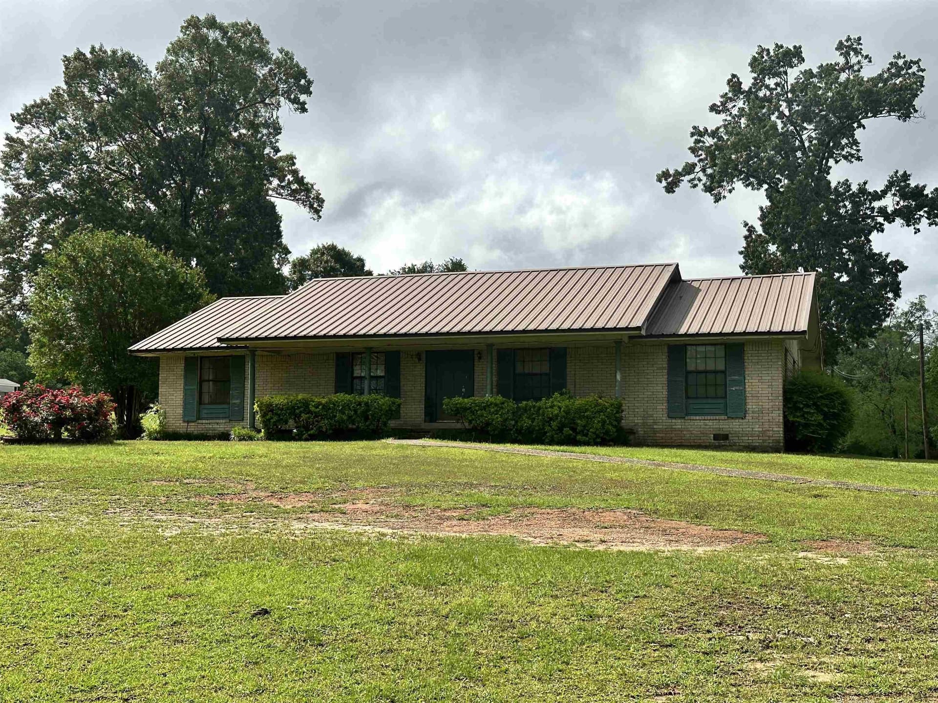 12.23 acres in Tyler County