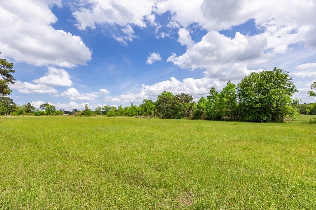 5.82 acres in Texas County gallery image 3