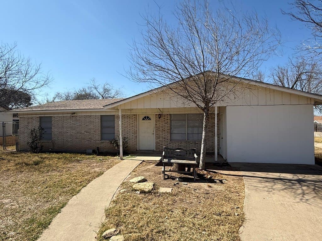 10,905 acres in Maverick County gallery image 3