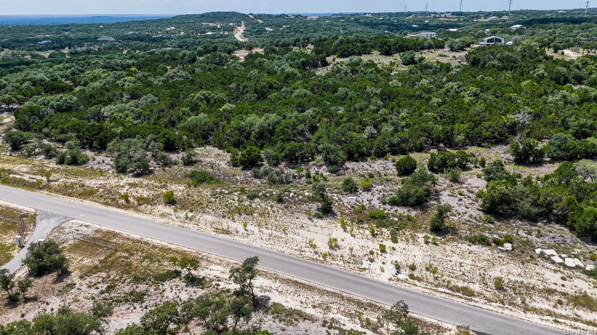 5.01 acres in Comal County - photo 4