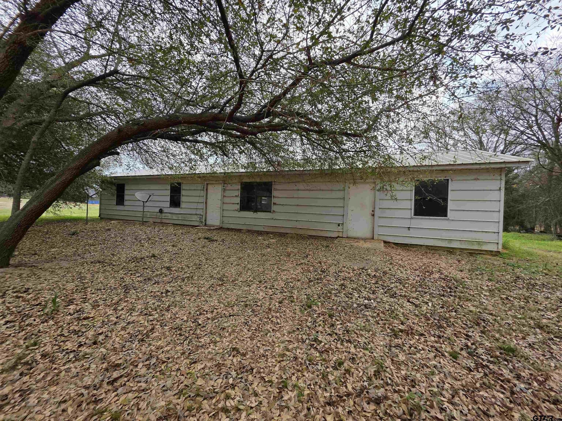 161.4 acres in Upshur County - photo 2