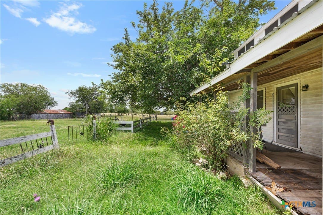 19 acres in Bastrop County - photo 9