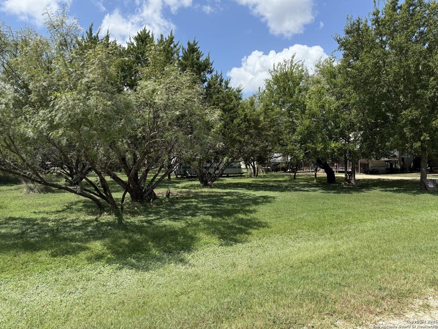 0.22 acres in Bandera County - photo 9