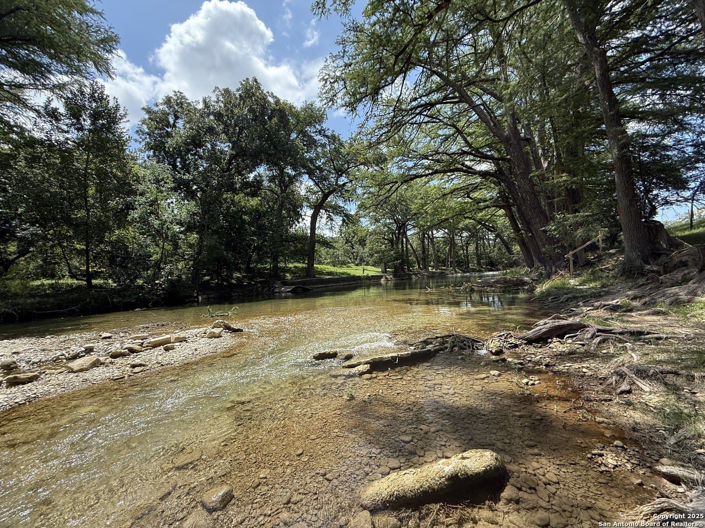 0.22 acres in Bandera County - photo 48