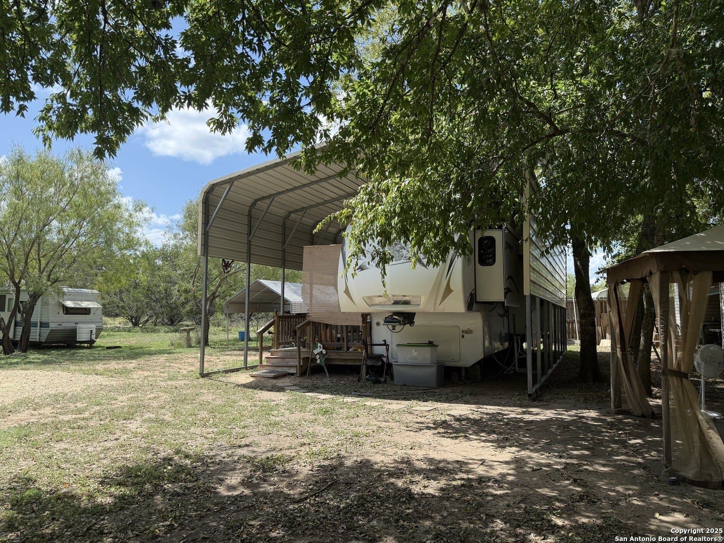 0.22 acres in Bandera County - photo 14
