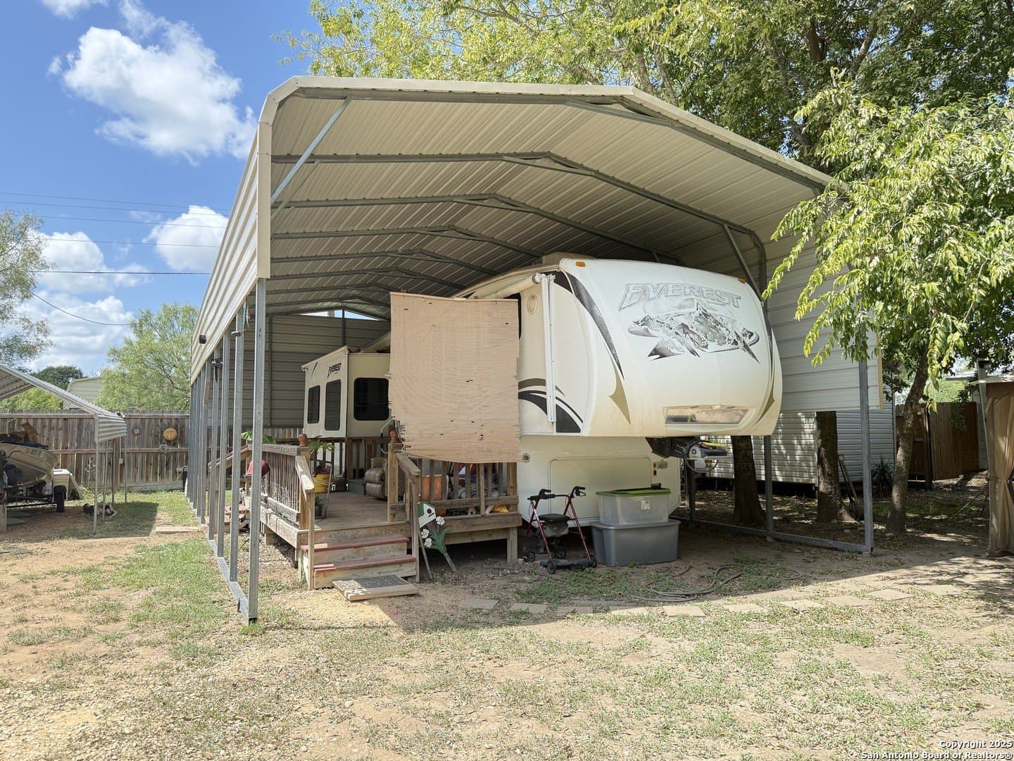 0.22 acres in Bandera County - photo 16