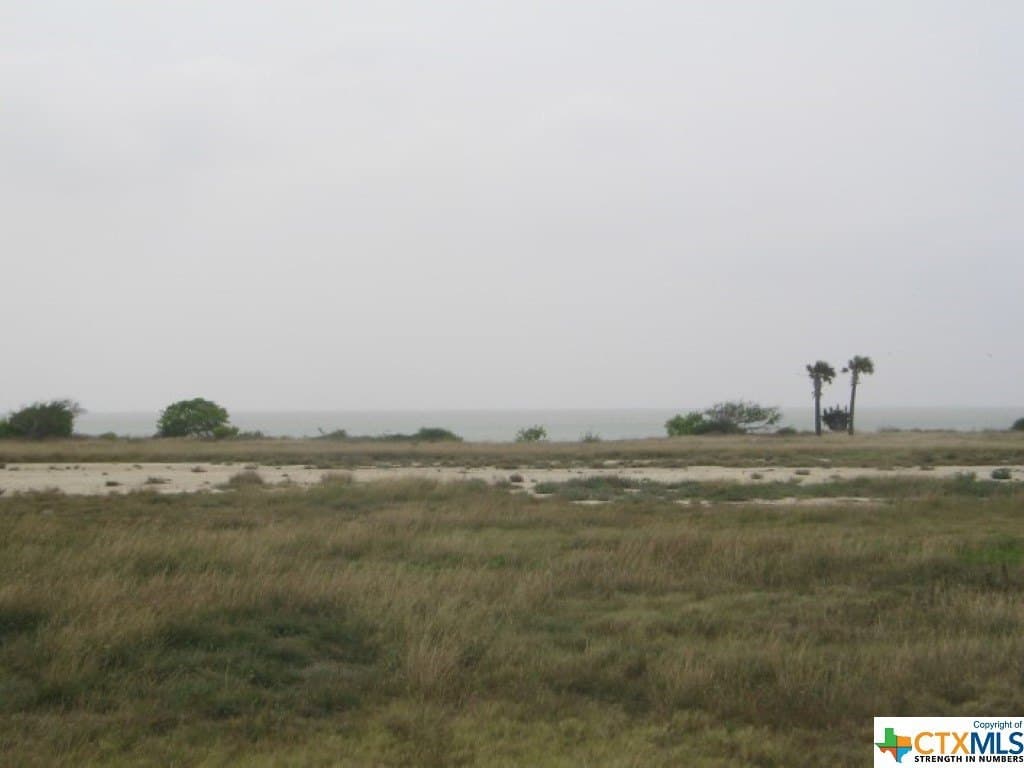 0.39 acres in Calhoun County - photo 2