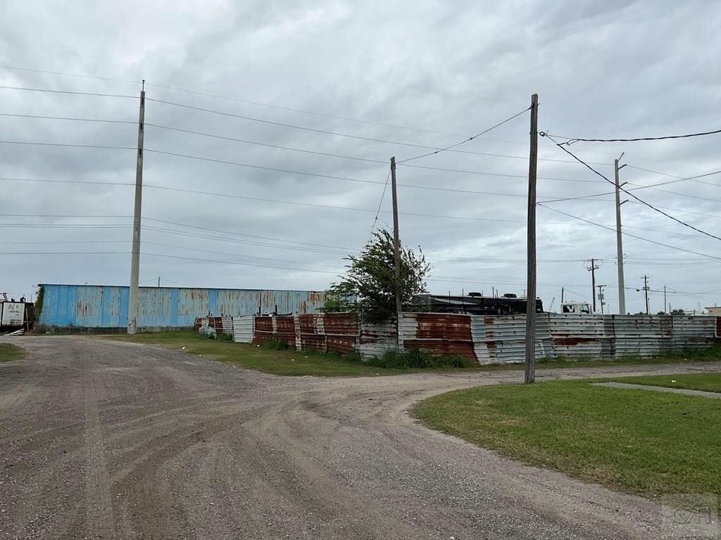 0.75 acres in Texas County gallery image 2